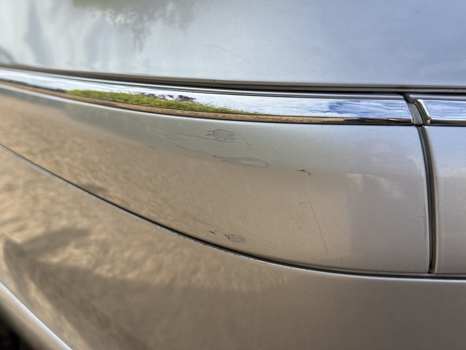 Exterior image of 2000 Mercedes-Benz CL 500
