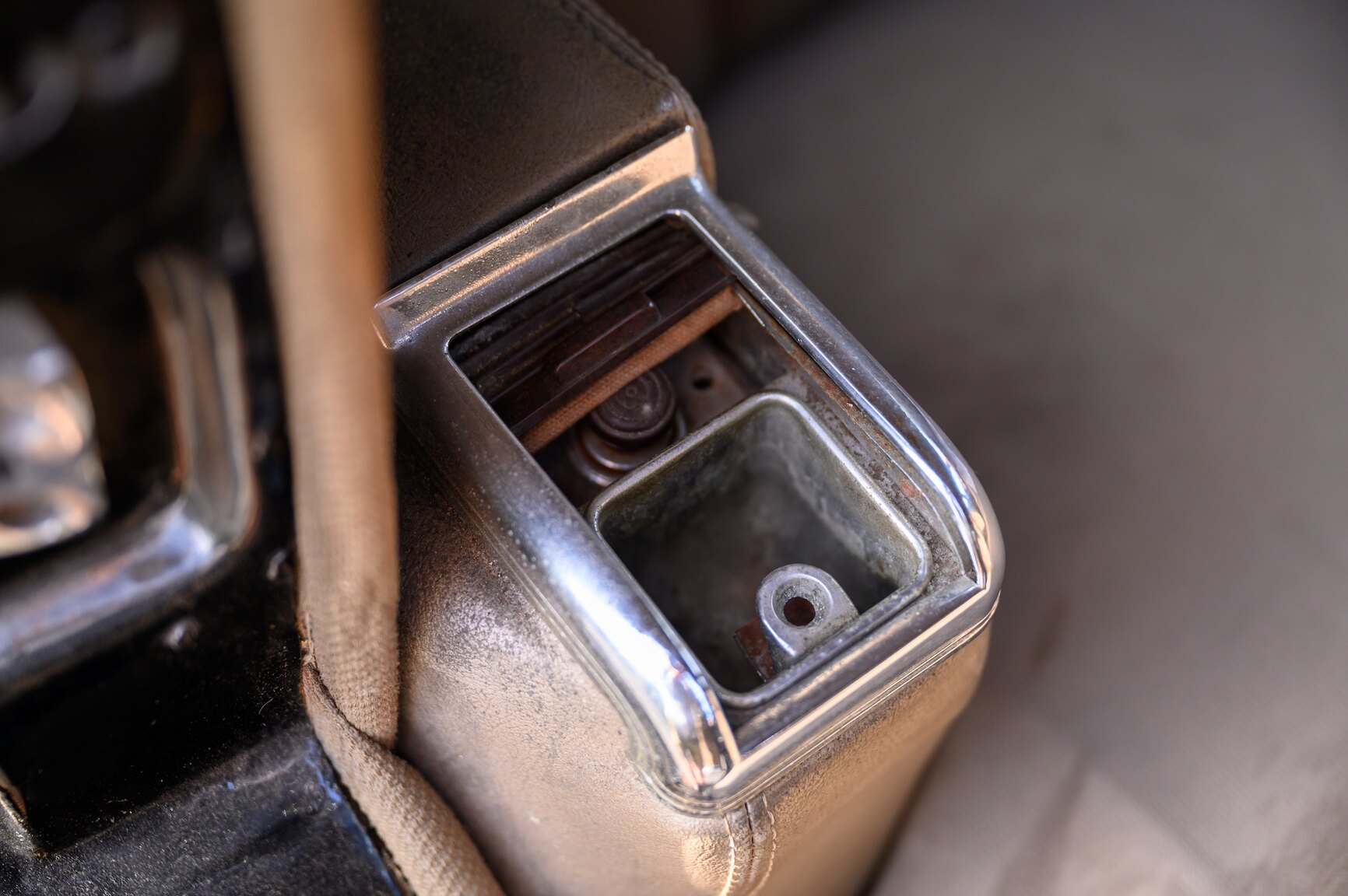 Interiörbild 1941 Cadillac Model Sixty-One Fastback (29)