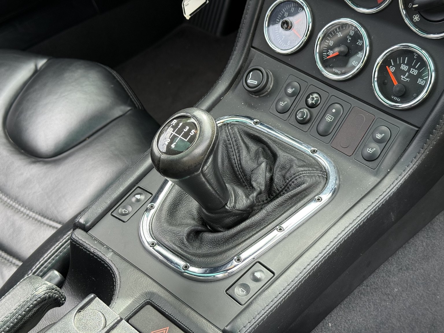 Interior image of 1999 BMW Z3 M Coupé