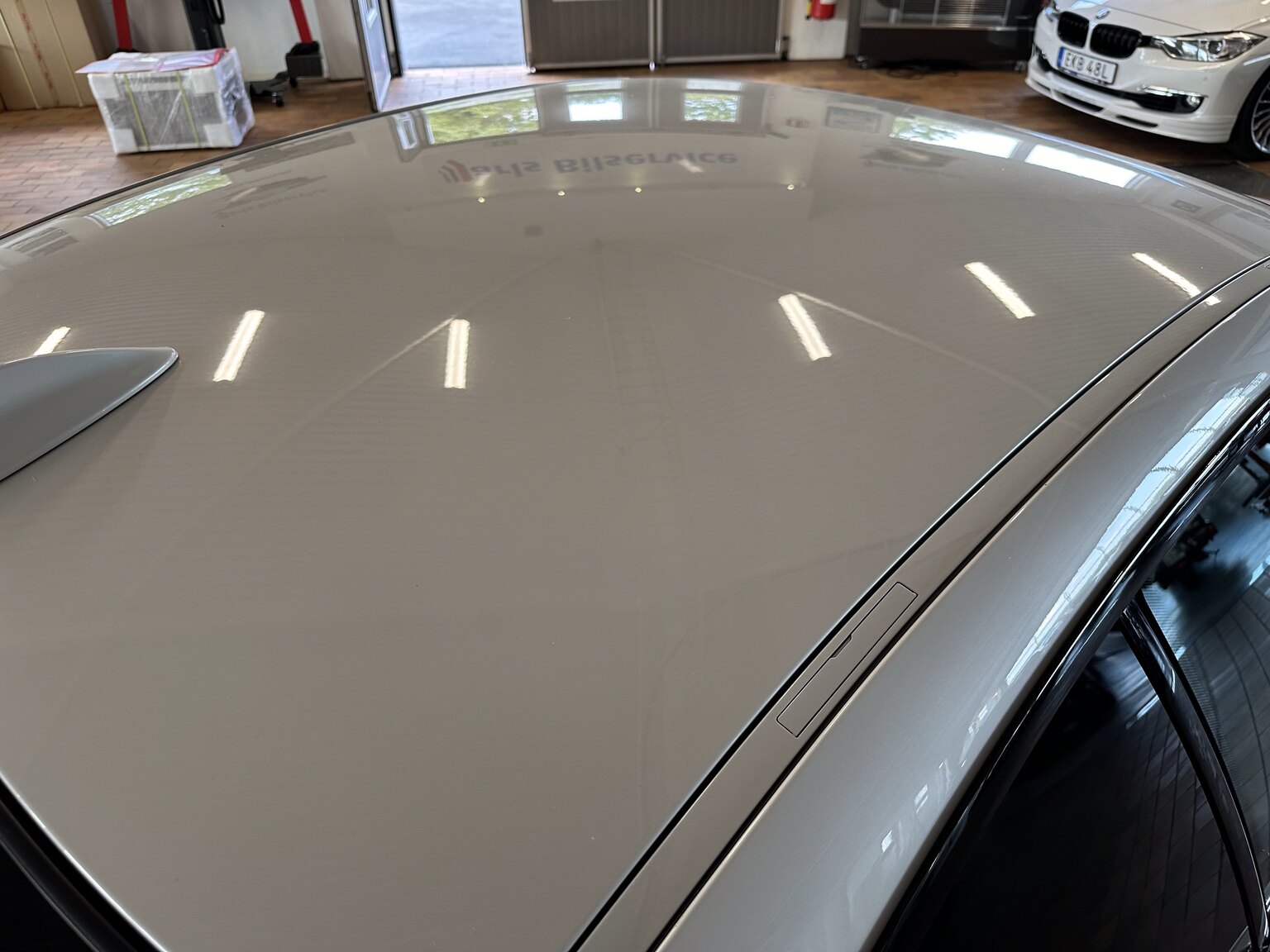 Exterior image of 2012 ALPINA B3 GT3 Switch-Tronic