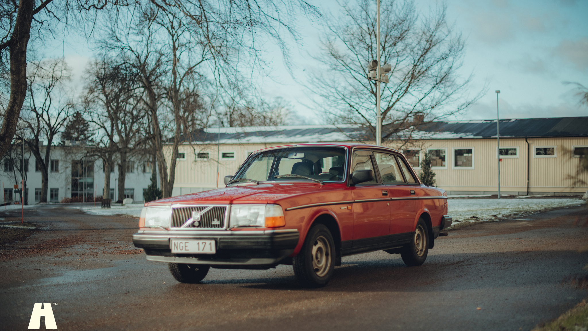 Exteriörbild på 1988 Volvo 240 GL (3)