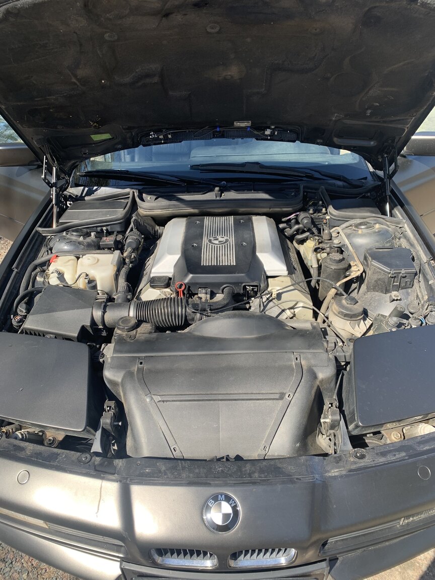 1995 BMW 840i (2), Mekanik