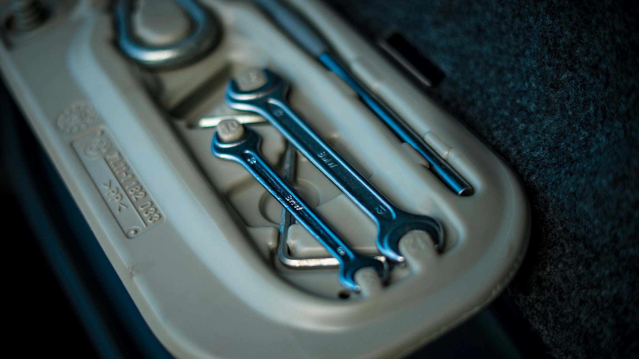 Interior image of 1997 BMW 328i Coupé Automatisk
