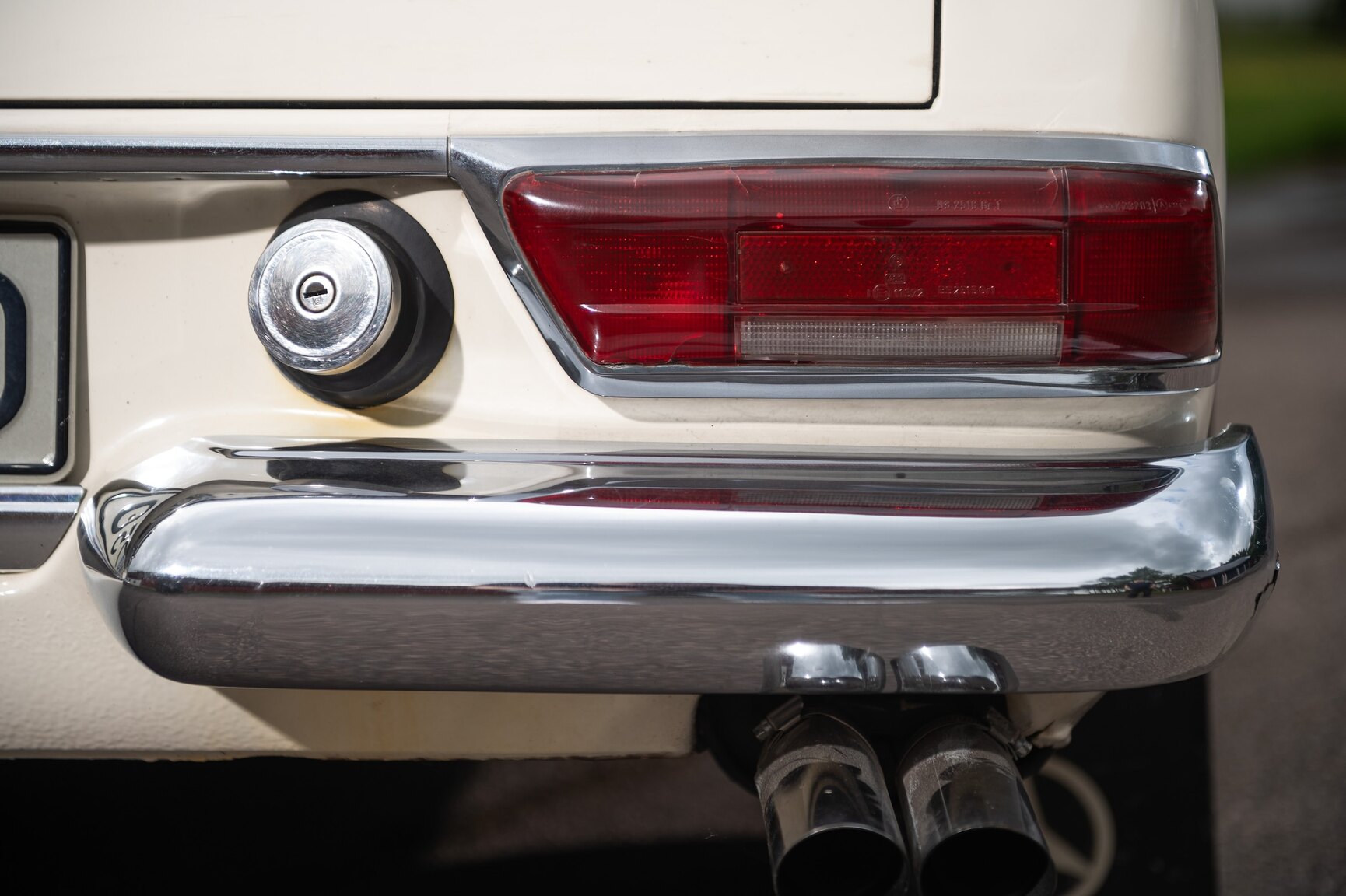 Aussenfoto 1968 Mercedes-Benz 280 SL Pagoda (51)