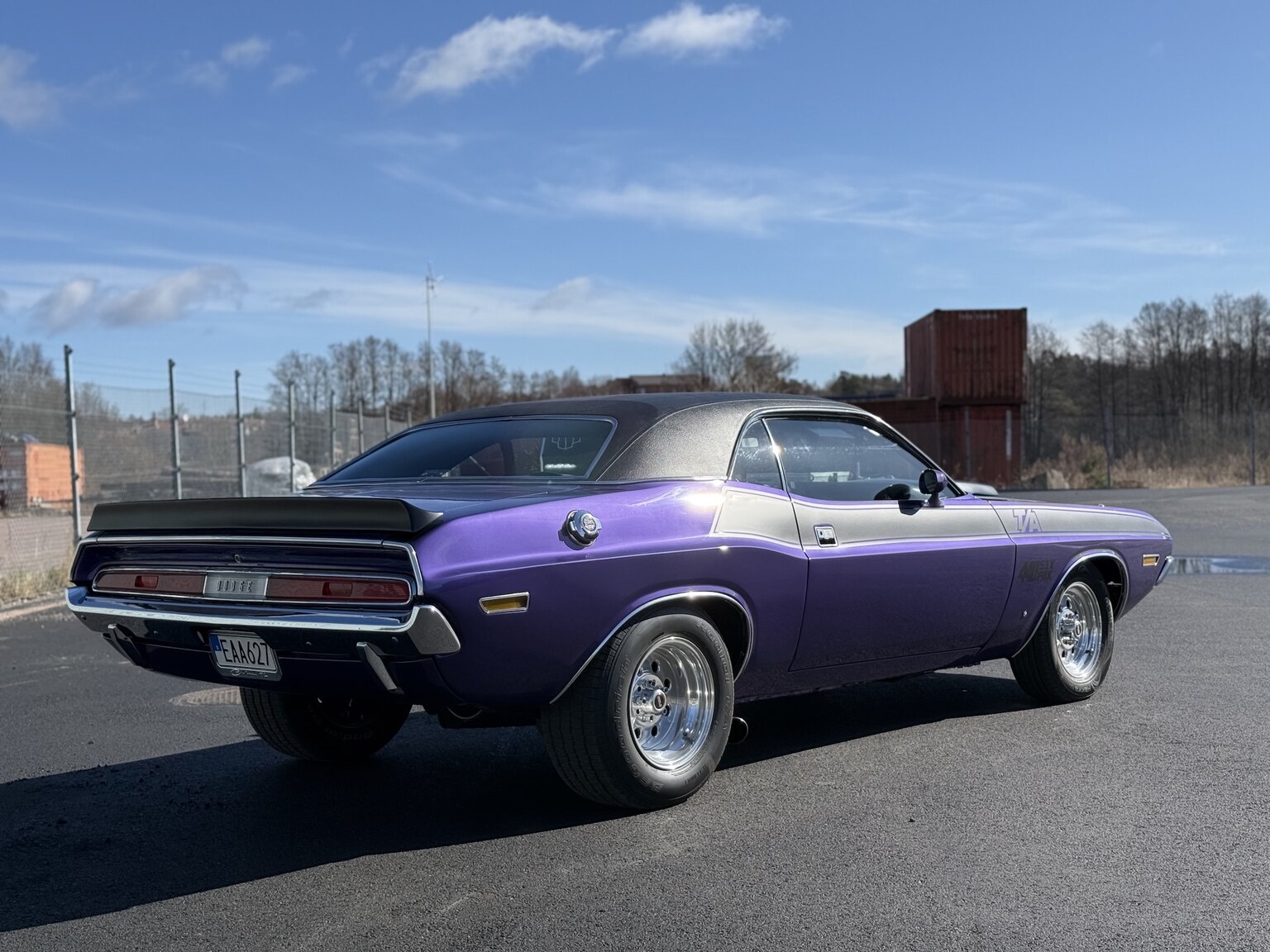 Exteriörbild på 1970 Dodge Challenger T/A 440 cui