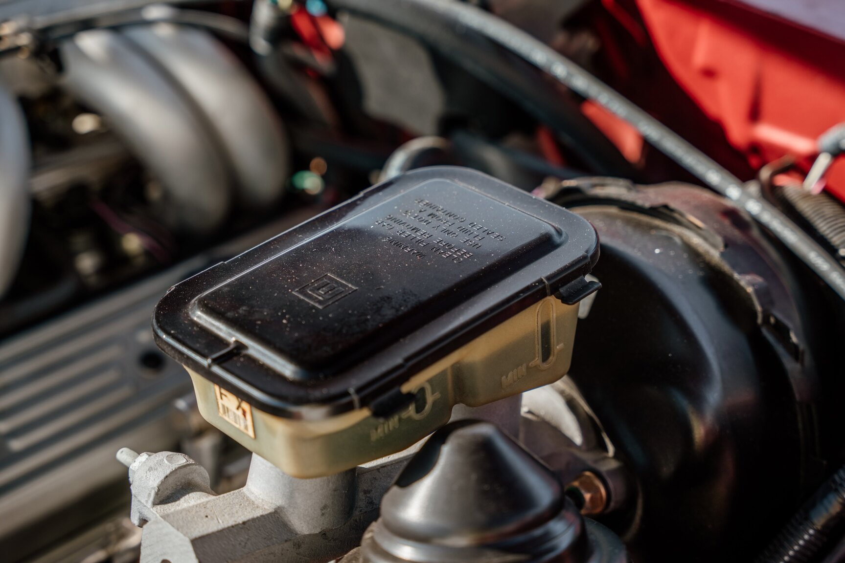 Image of 1989 Chevrolet Camaro IROC-Z mechanics