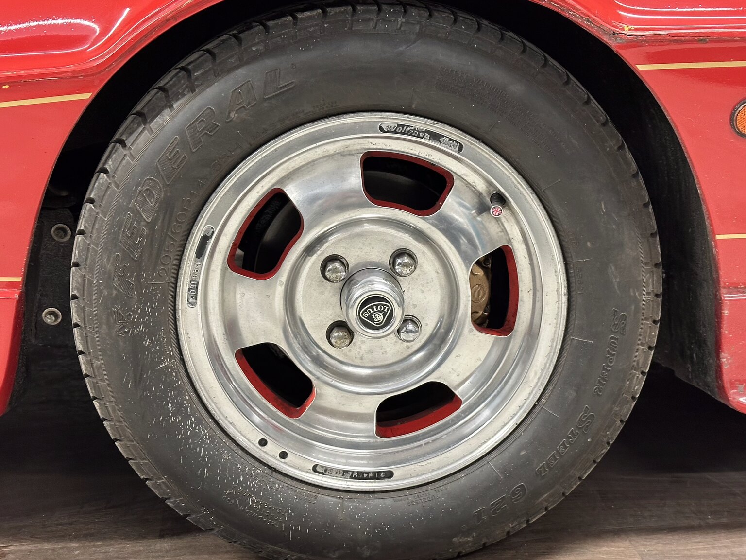 Exteriörbild på 1977 Lotus Esprit S1