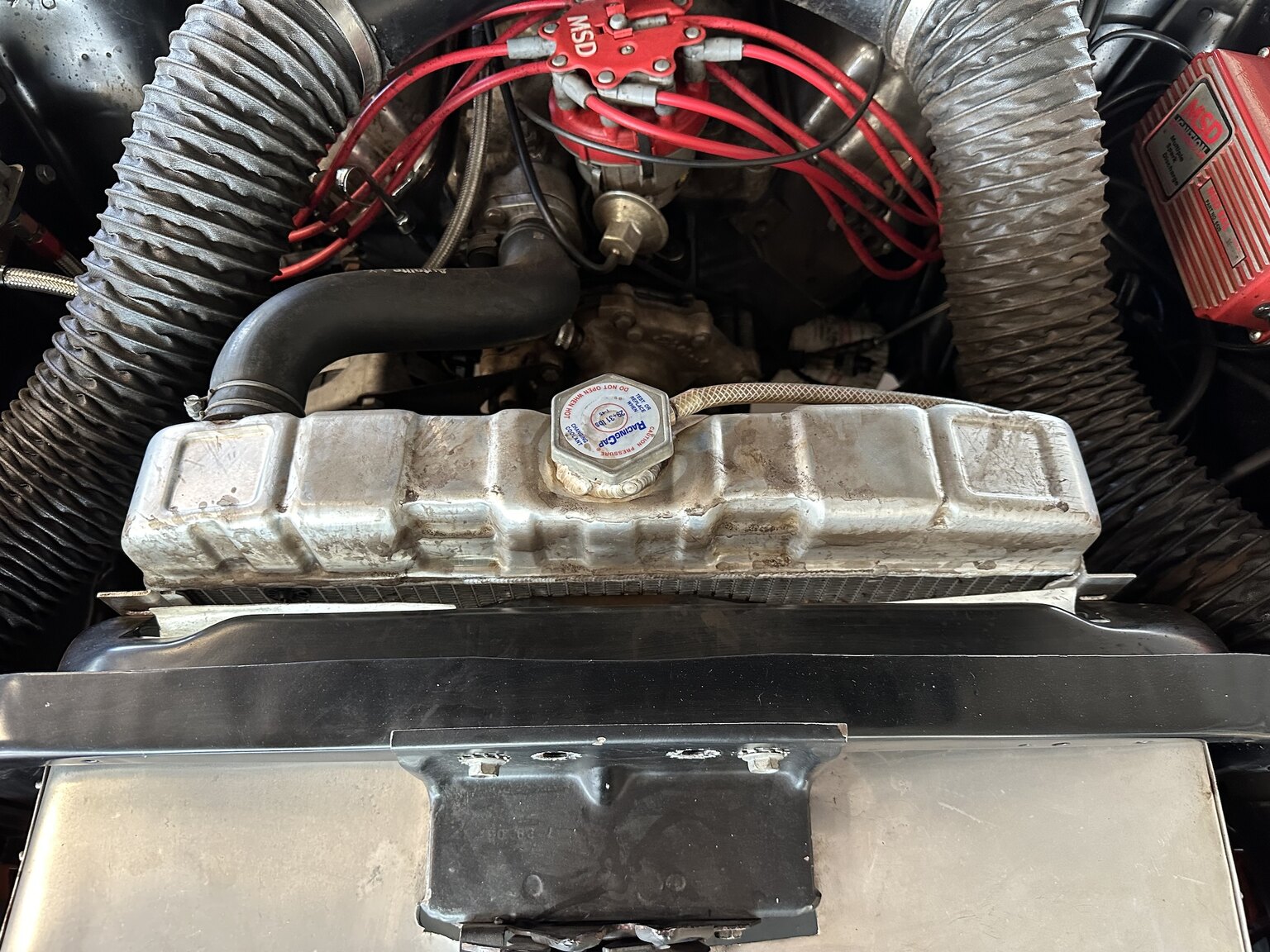 Image of 1969 Ford Mustang Fastback Boss Race Car mechanics