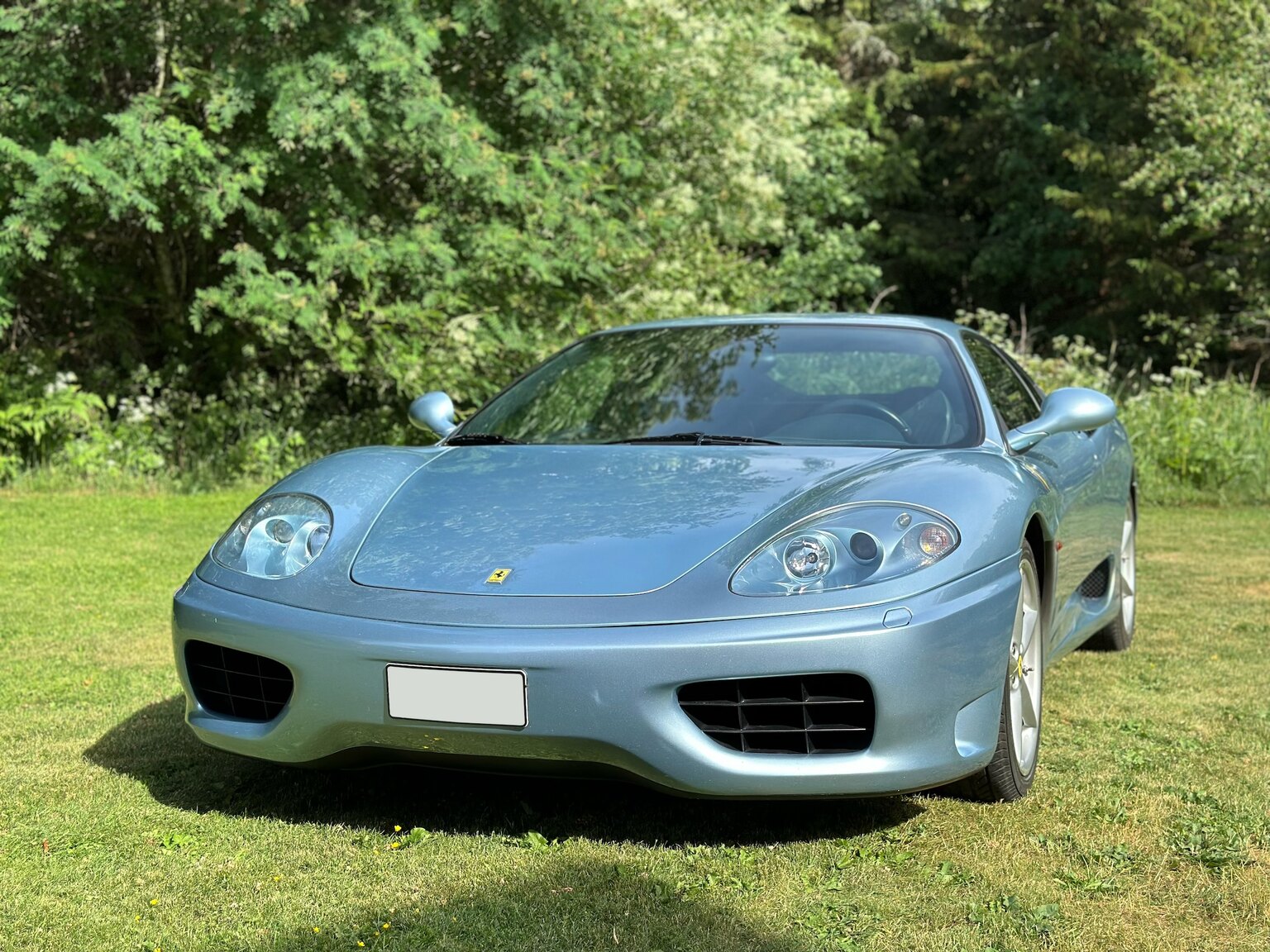 Exterior image of 2001 Ferrari 360 Modena V8 Manual (11)