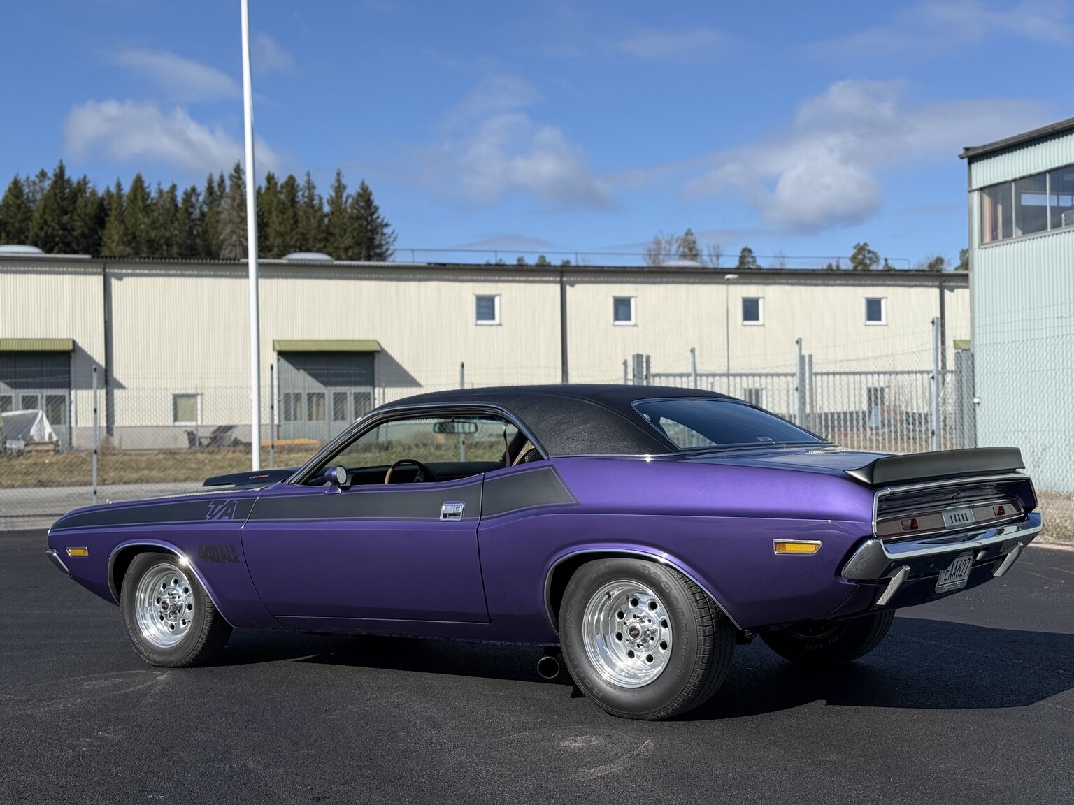 Exteriörbild på 1970 Dodge Challenger T/A 440 cui