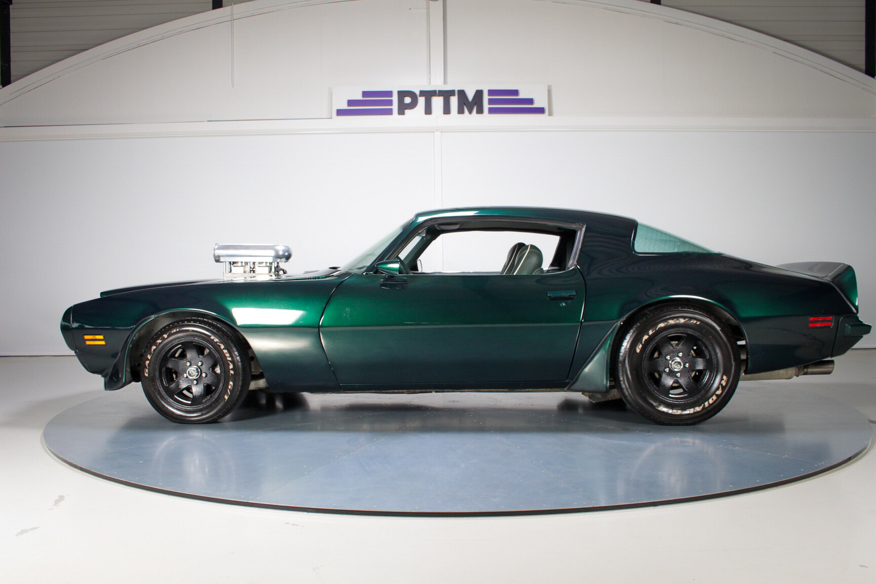 Exterior image of 1975 Pontiac Firebird Formula