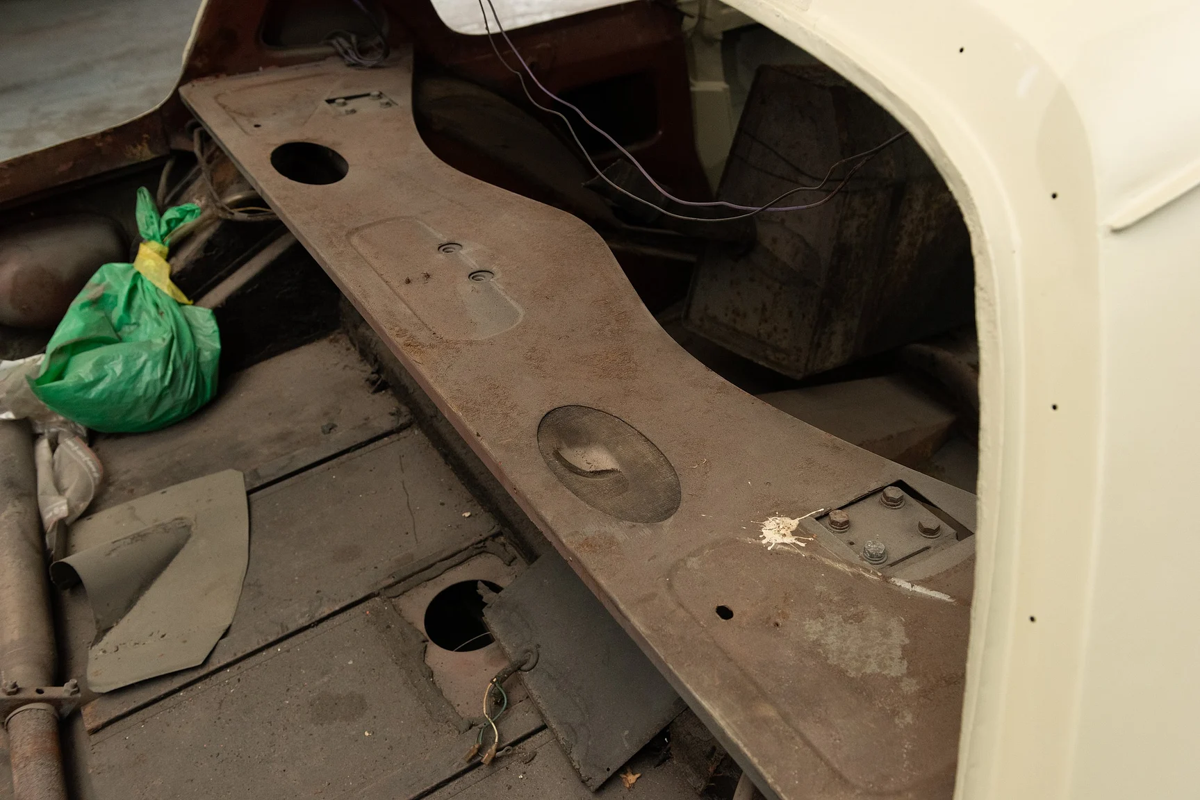 Interior image of 1968 Jensen Interceptor (8)