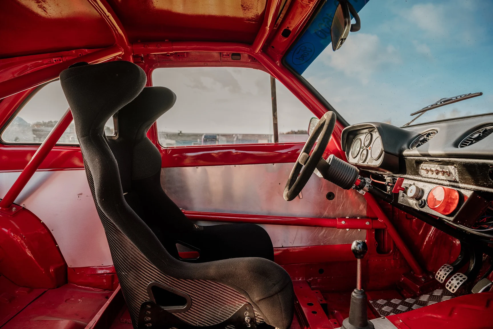Interior image of 1972 Ford Escort MK1 Mexico (4)