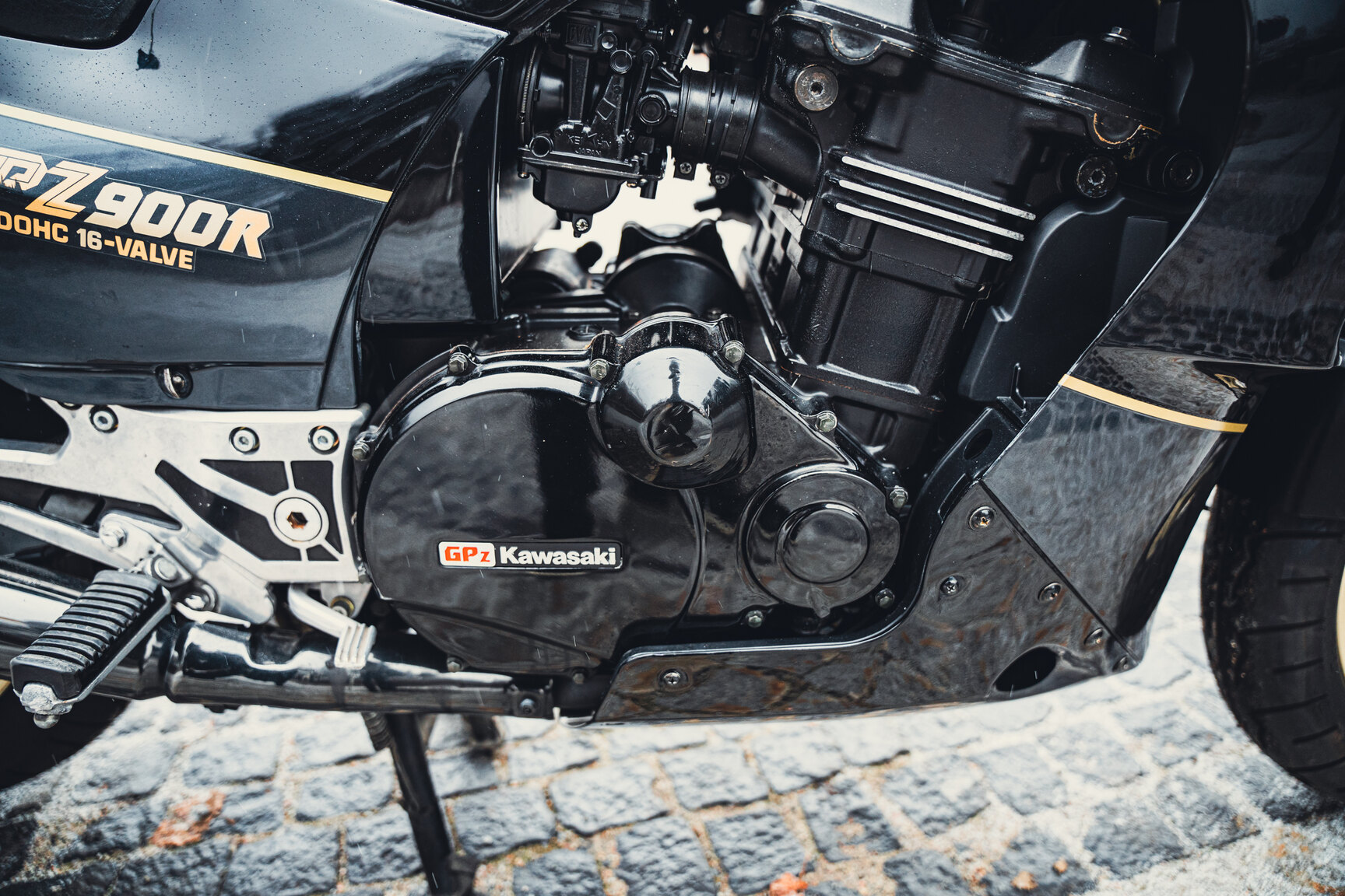 Image of 1990 Kawasaki ZX900R mechanics