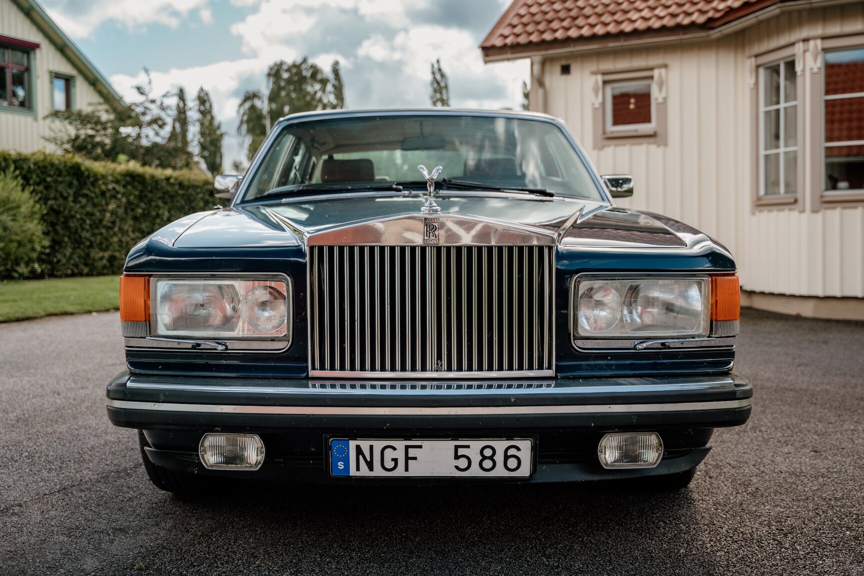 Exteriörbild på 1982 Rolls Royce Silver Spirit