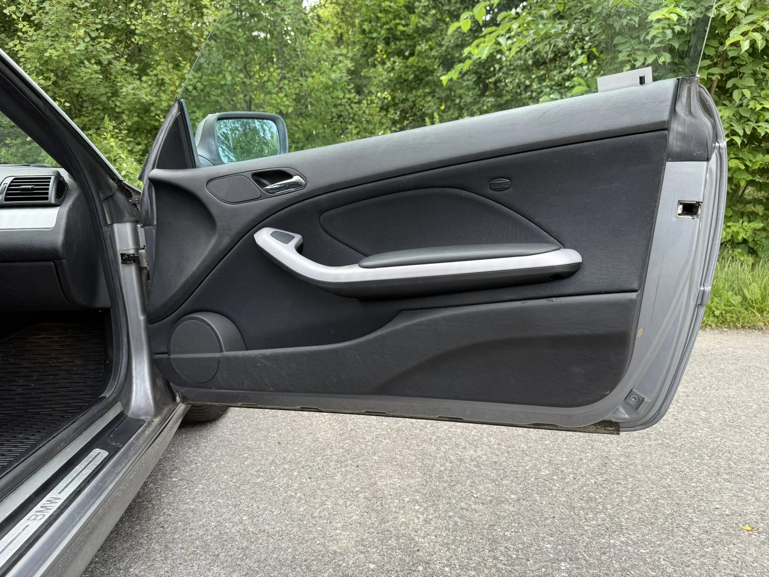 Innenraumfoto von 2005 BMW 320Ci (34)