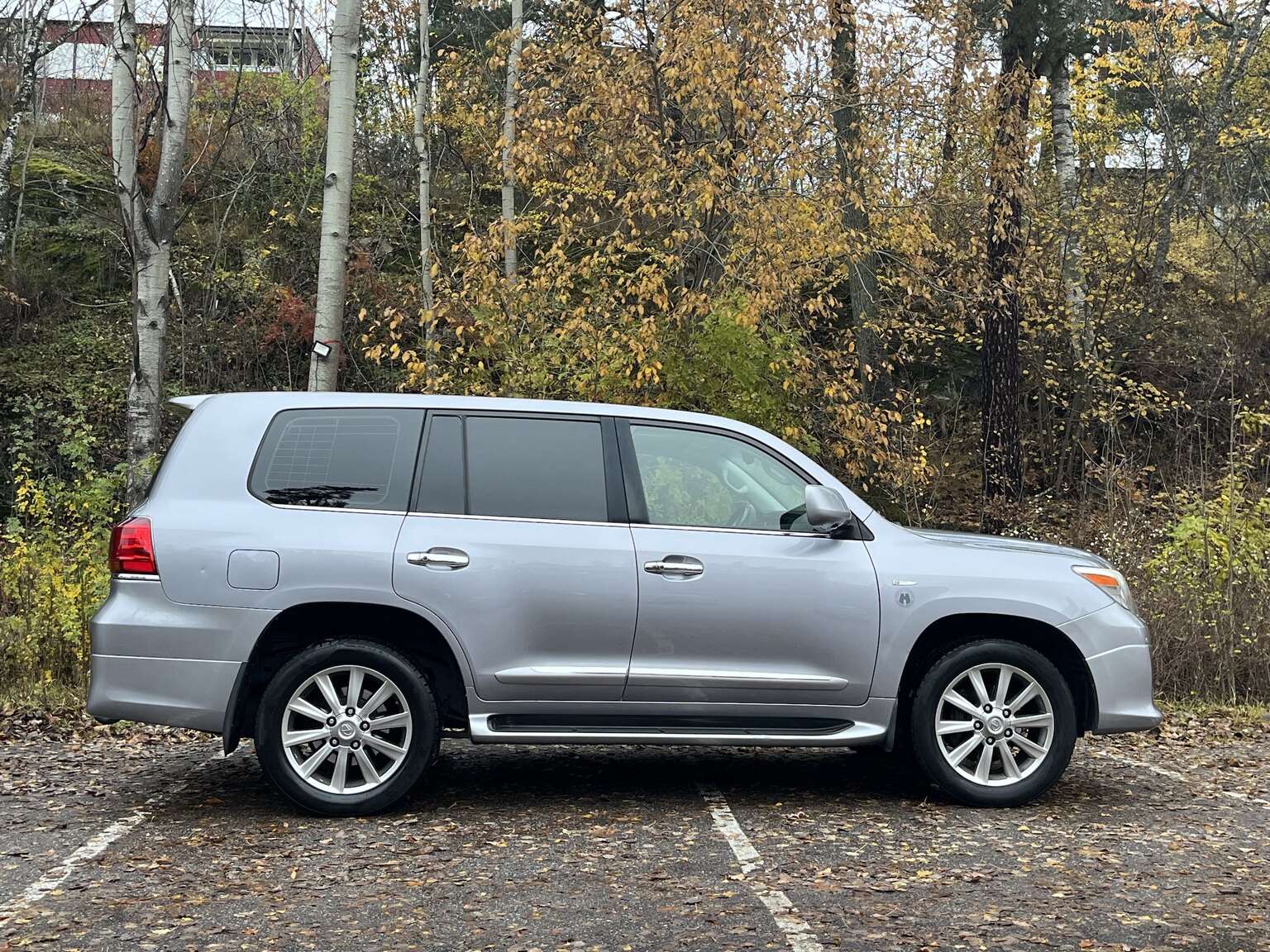 Aussenfoto 2011 Lexus LX570