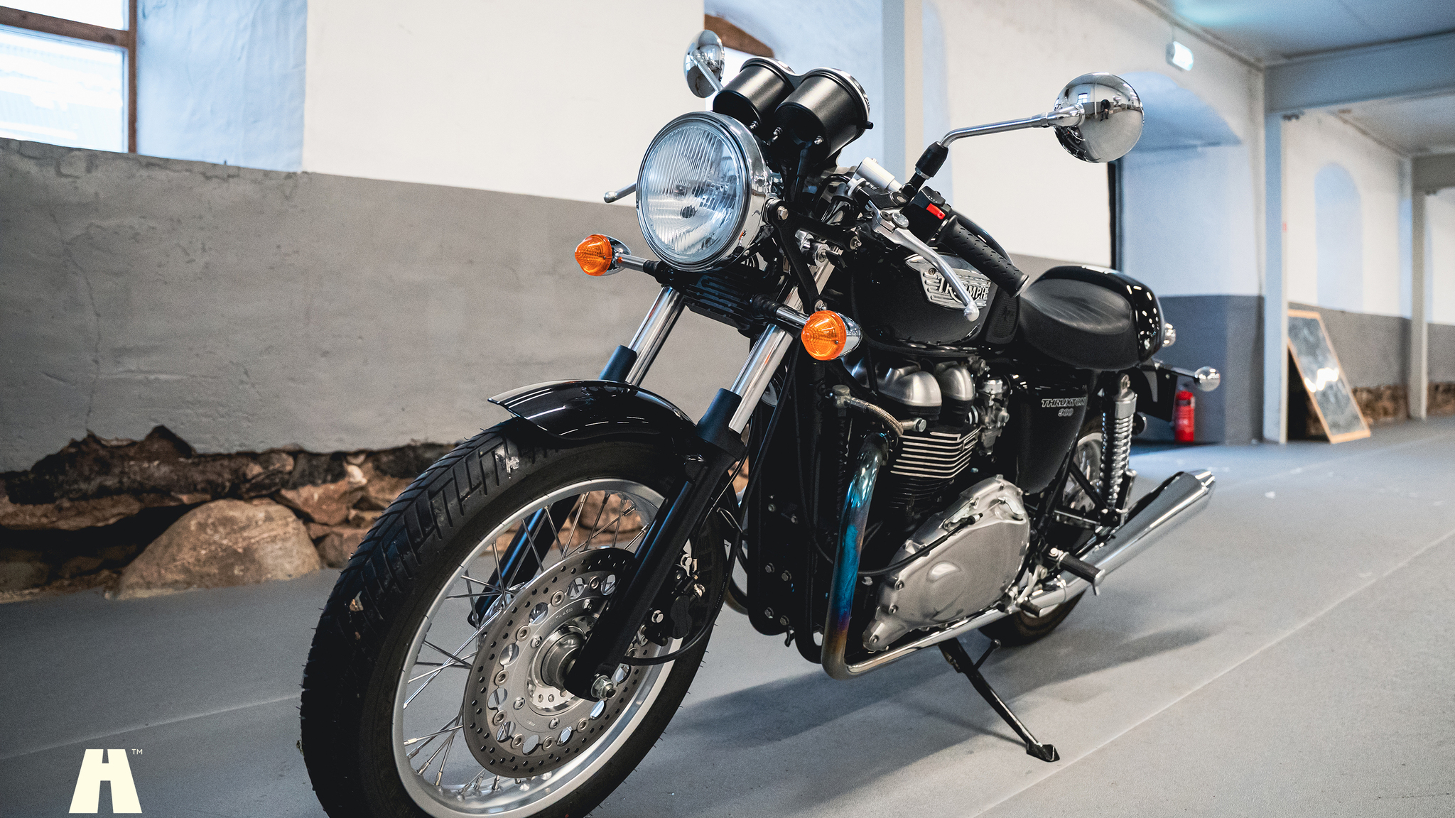 Aussenfoto 2007 Triumph Thruxton 900 (9)