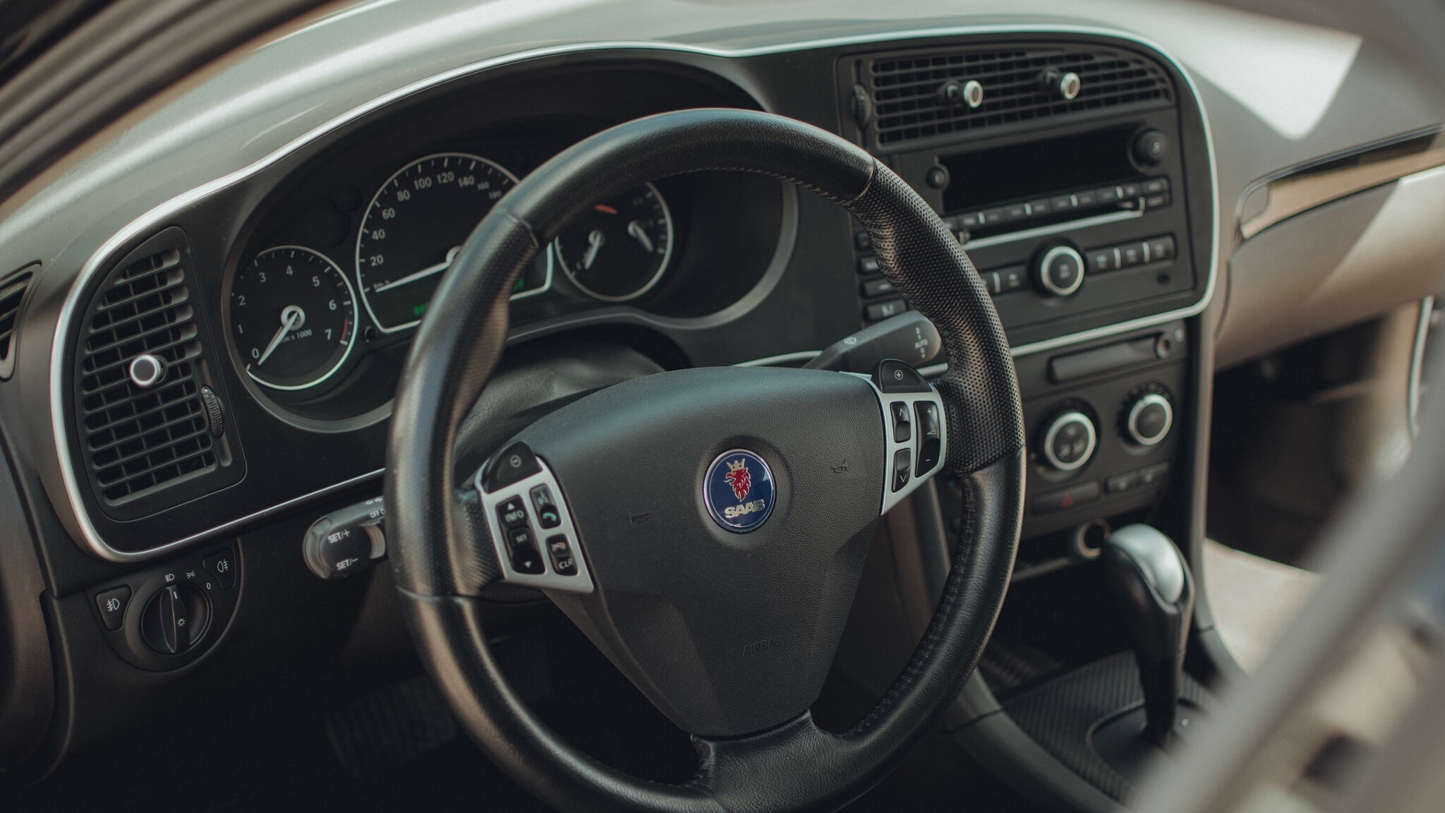 Interior image of 2008 SAAB 9-3 Turbo X