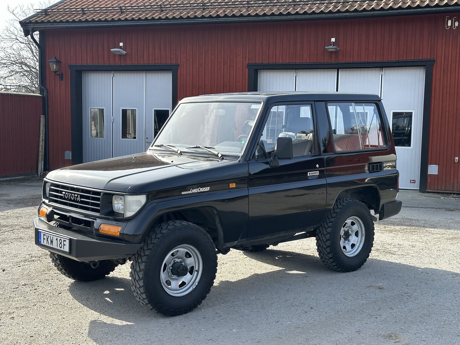 Exterior image of 1993 Toyota Land Cruiser Serie 70
