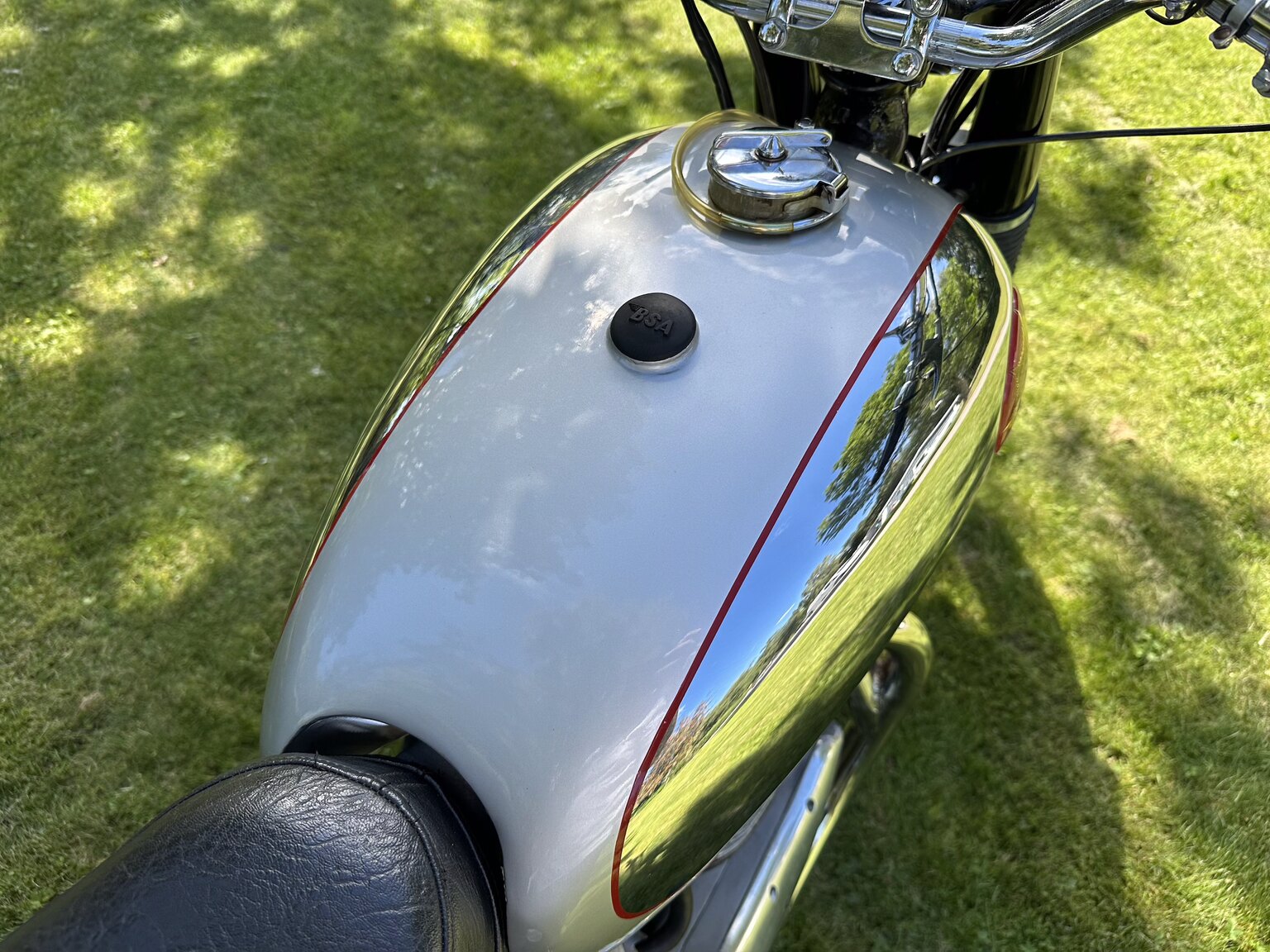 Exteriörbild på 1954  BSA A10 Deluxe