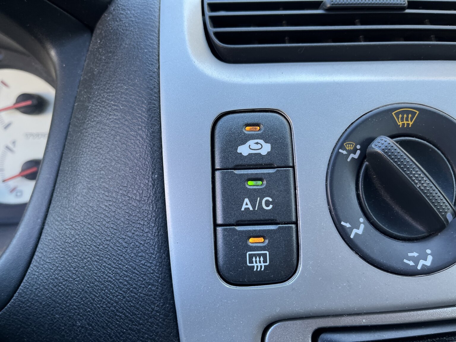 Interior image of 2002 Honda Civic EP3 Type-R