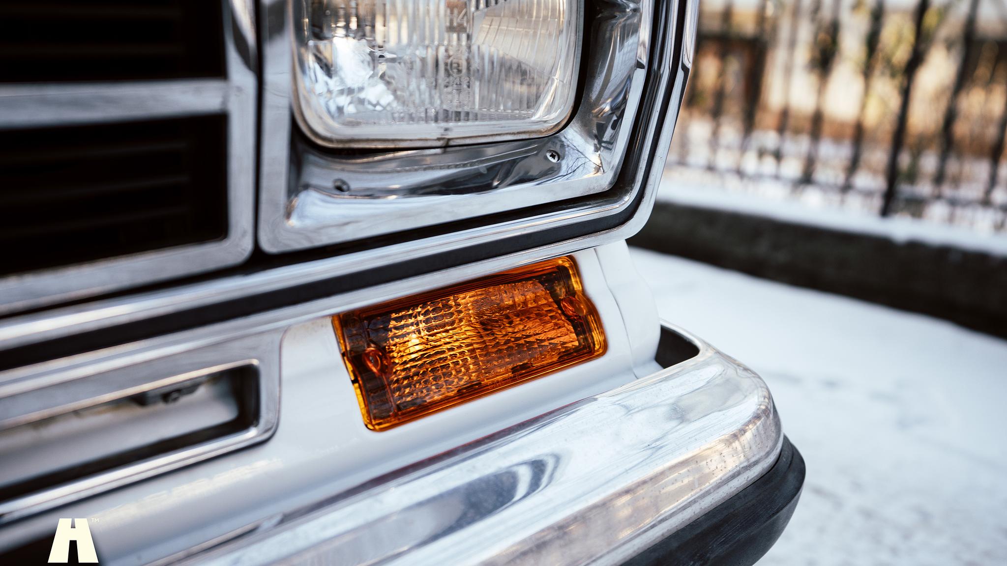 Aussenfoto 1991 Jeep Grand Wagoneer 1991 (4)