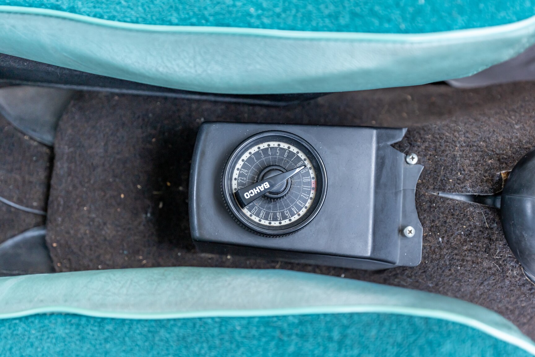 Innenraumfoto von 1973 Volvo 144 (38)