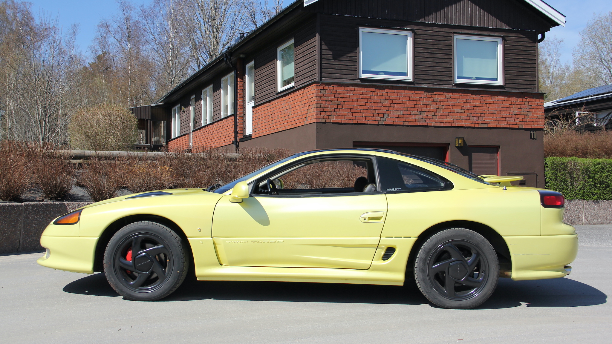 Exterior image of 1992 Dodge Stealth (9)