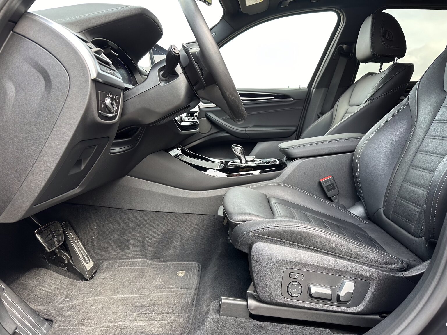 Interiörbild 2022 ALPINA XD3