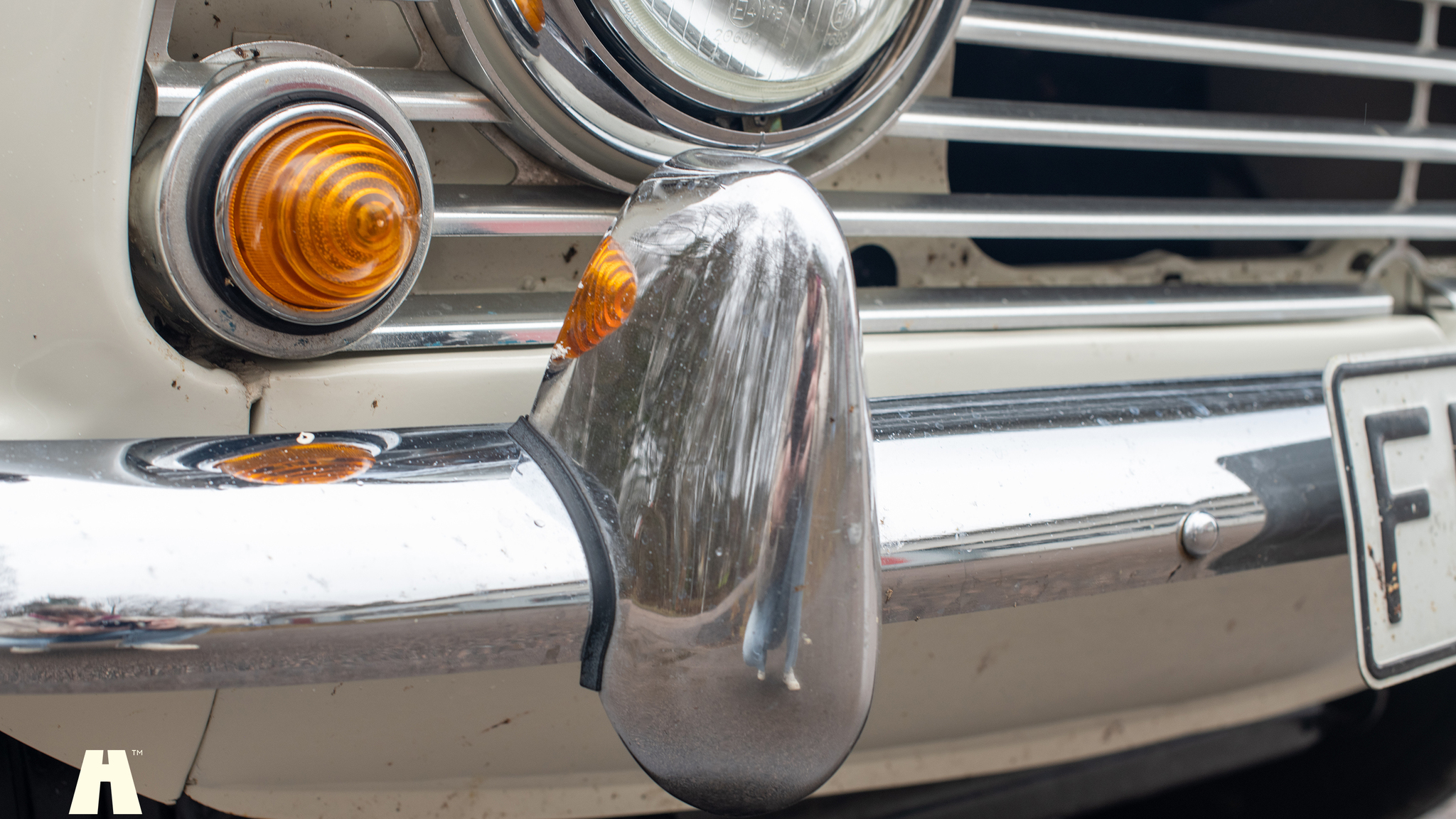 Aussenfoto 1966 Triumph TR4 A