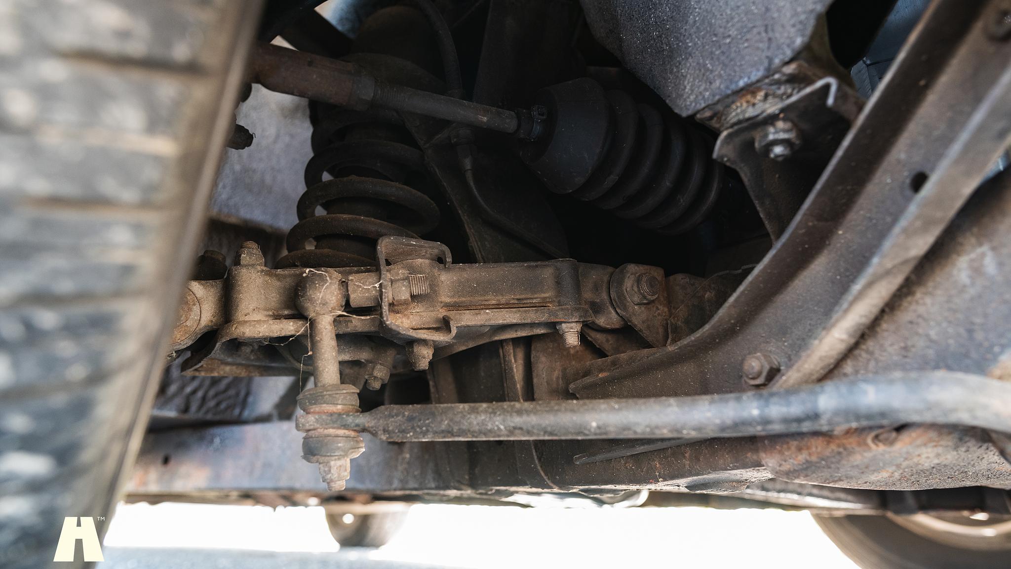 Image of 1974 Triumph TR6 (48) mechanics