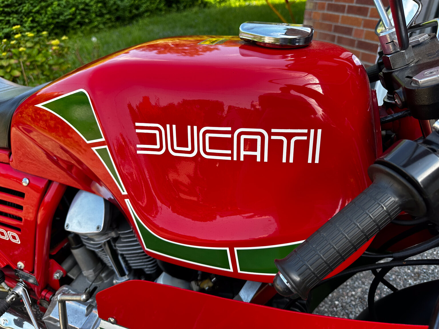Aussenfoto 1983 Ducati 900 Mike Hailwood Replica