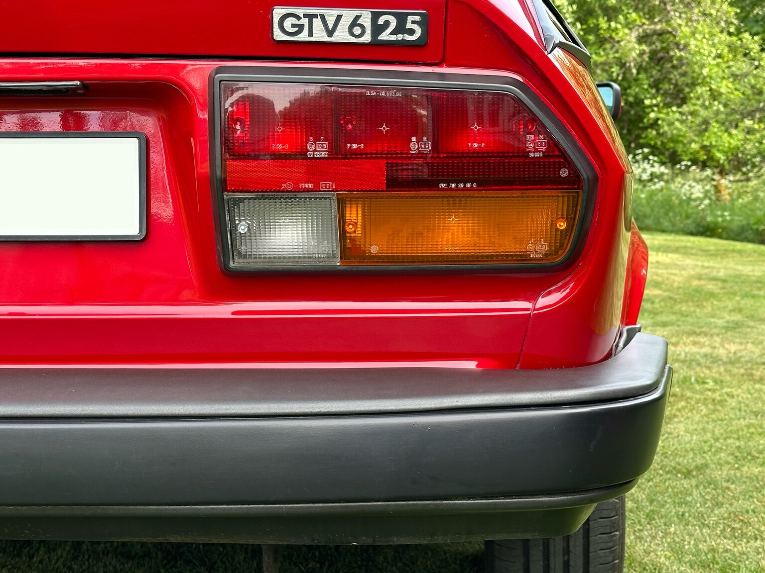Exteriörbild på 1984 Alfa Romeo GTV 6 2.5