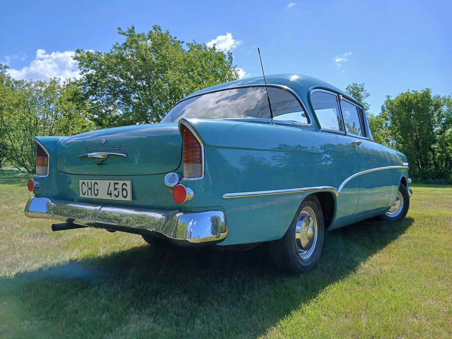 Aussenfoto 1958 Opel Olympia Rekord