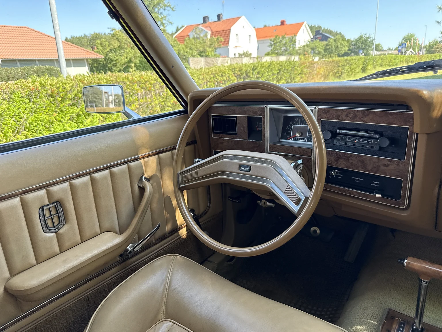 Innenraumfoto von 1975 Mercury Monarch Coupe (24)