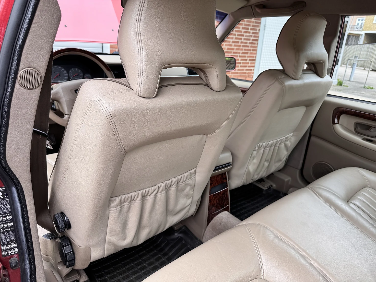 Innenraumfoto von 1998 Volvo S90 3.0 (58)