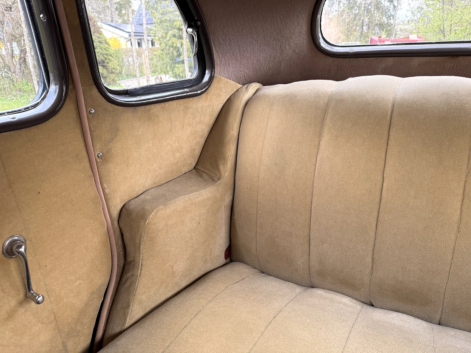 Interiörbild 1936 Ford 214A Fordor (49)