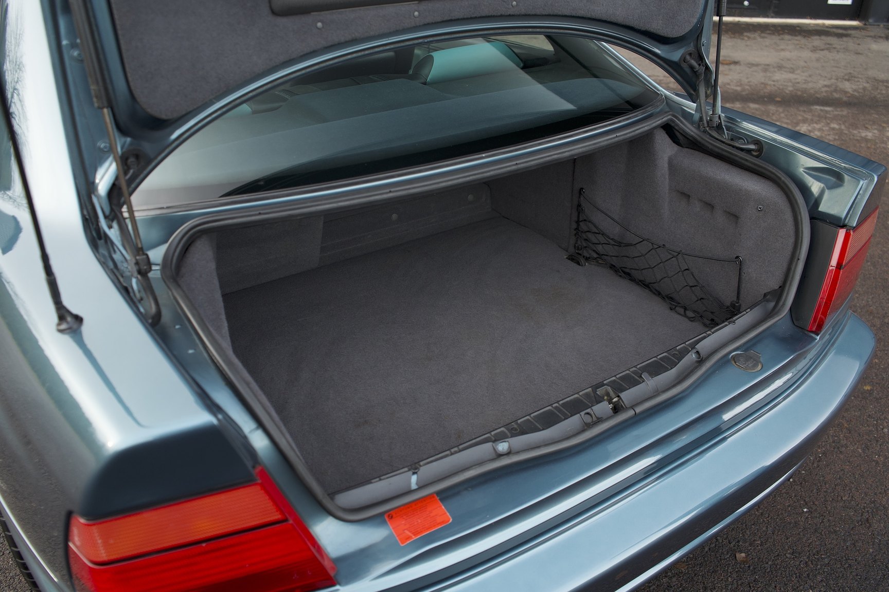 Interiörbild 1992 BMW 850i 6-speed manual - NO RESERVE