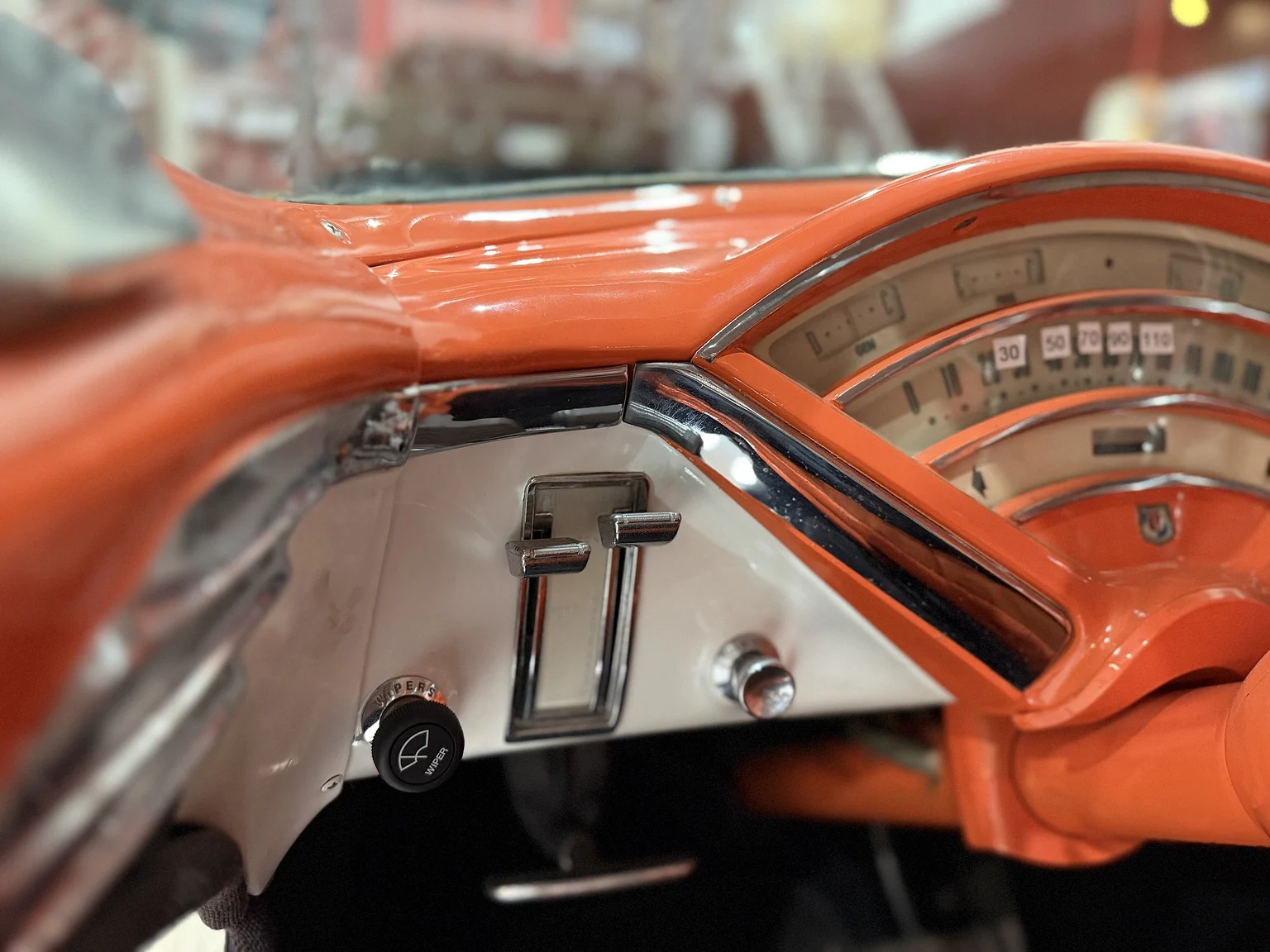 Innenraumfoto von 1956 Mercury Montclair Sport Sedan (20)