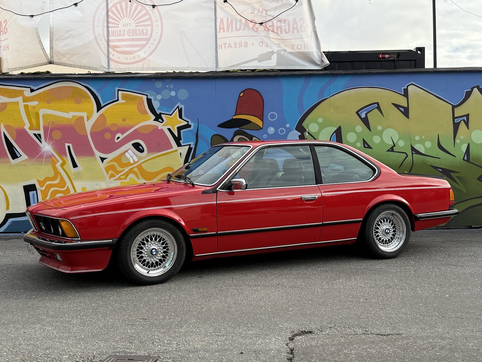 Exterior image of 1984 BMW 635CSi