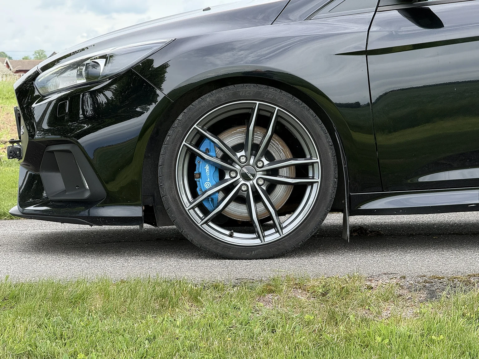 Aussenfoto 2016 Ford Focus RS (4)