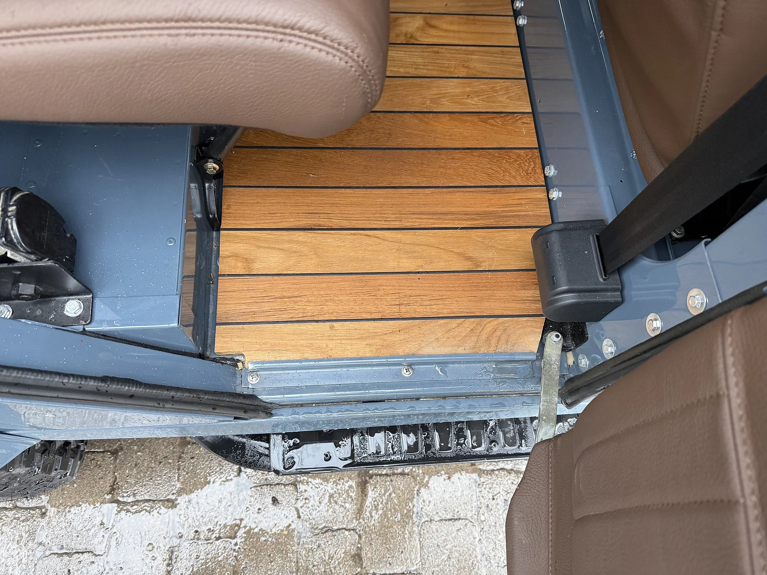 Innenraumfoto von 2000 Land Rover Defender 110 C (54)