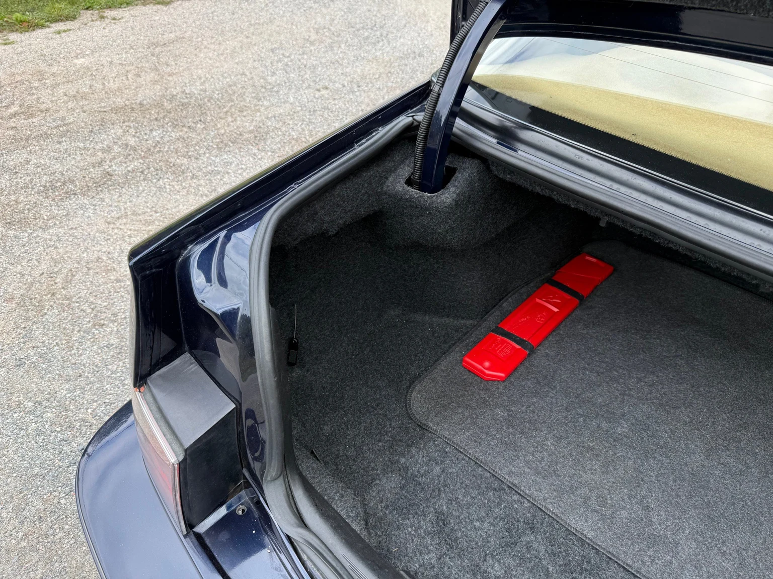 Innenraumfoto von 1997 Cadillac STS Seville 4.6 V8 (70)