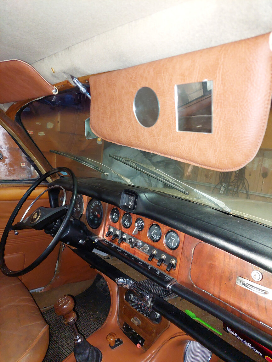 Interior image of 1968 Jaguar 420 4.2 XK Manuell 