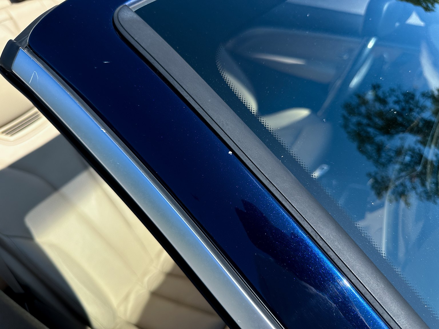 Exterior image of 2018 BMW 430i xDrive Convertible