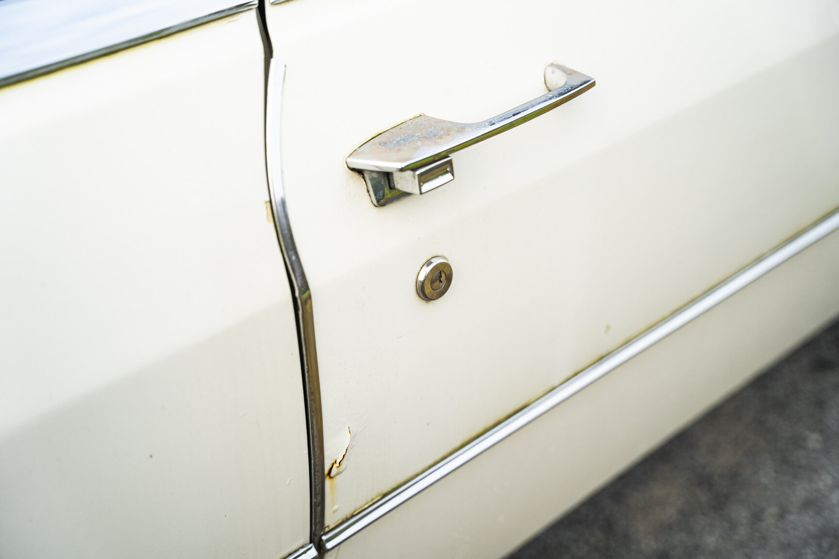 Exteriörbild på 1965 Cadillac De Ville convertible