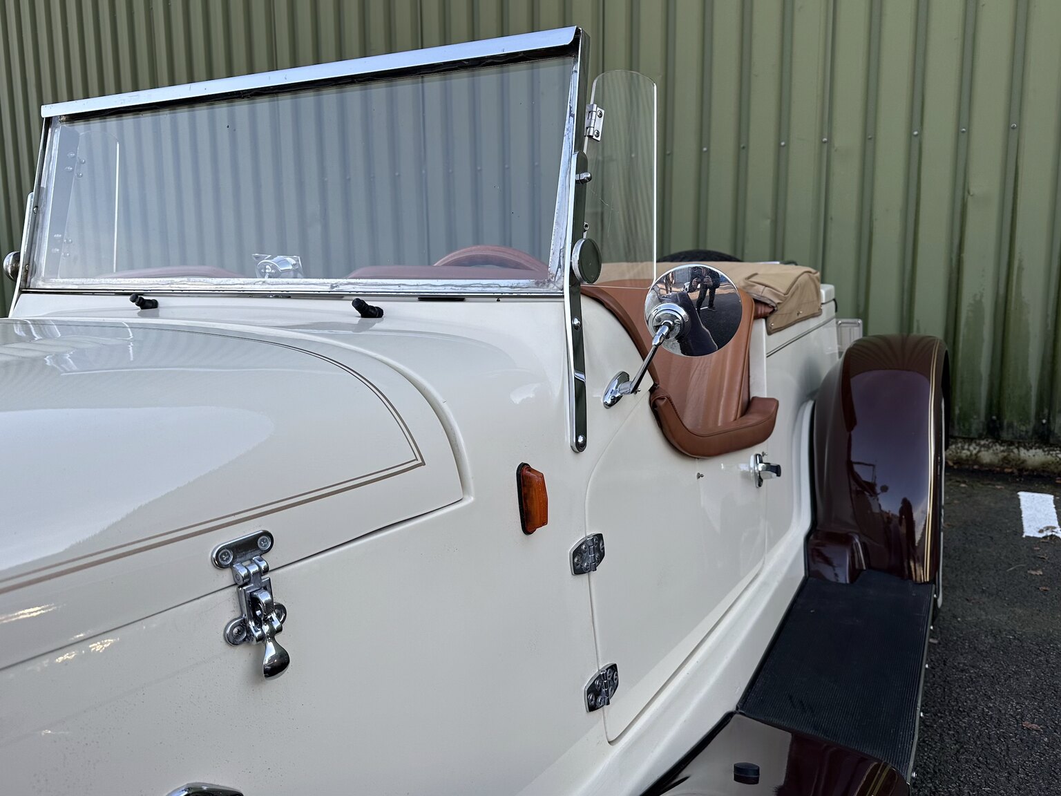 Exterior image of 1971 MB Gazelle