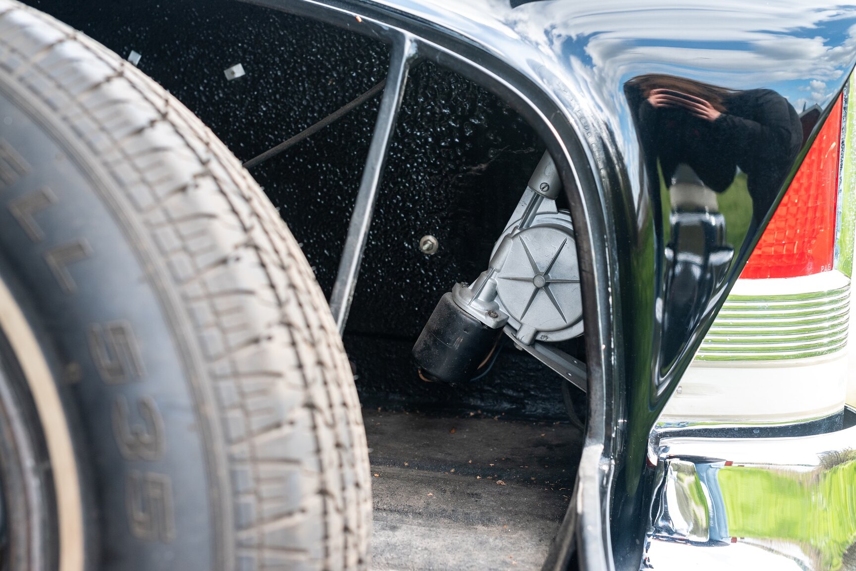 Interior image of 1955 Packard Caribbean Cabriolet  (47)