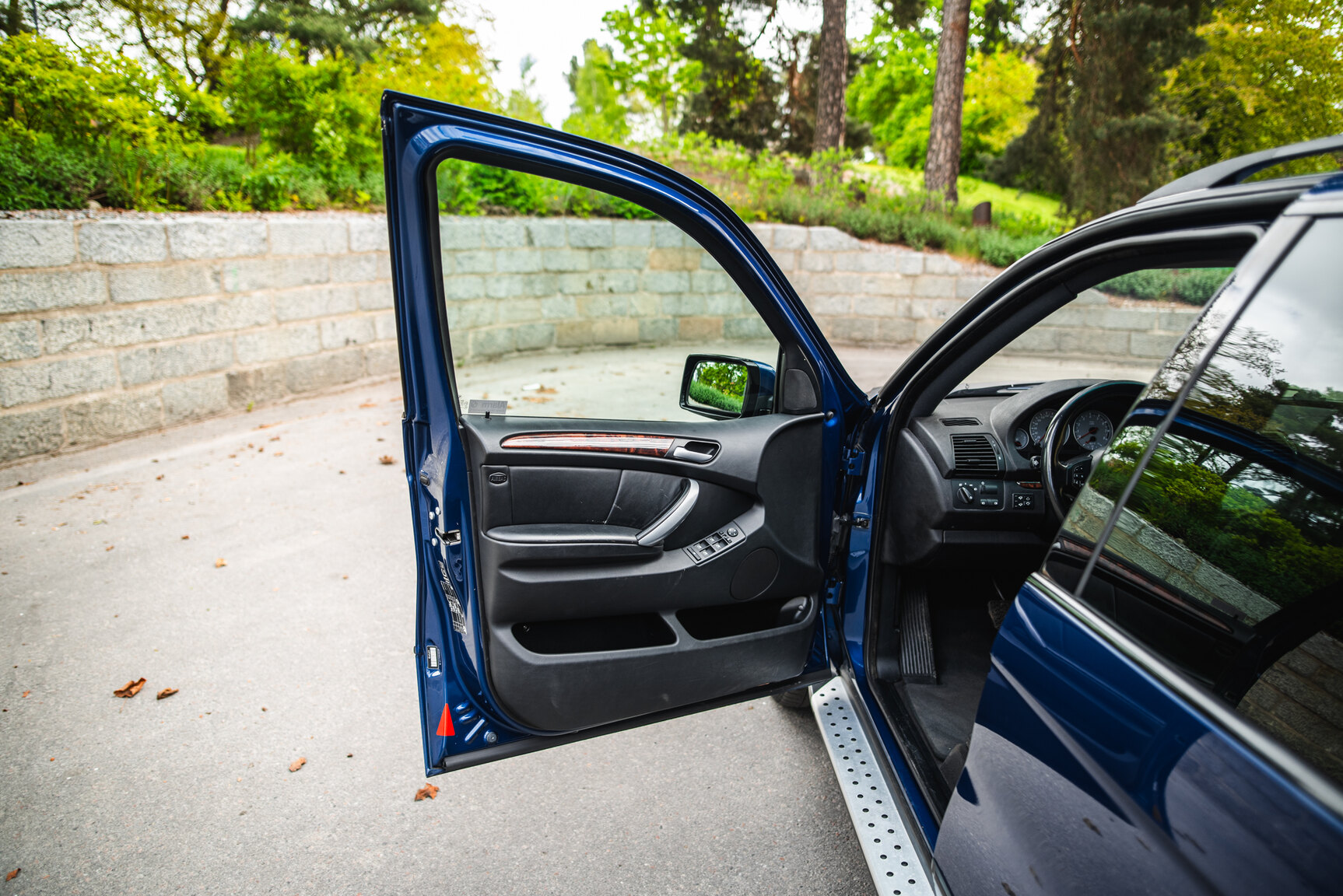 Interior image of 2005 BMW X5 4.8iS E53 LCI